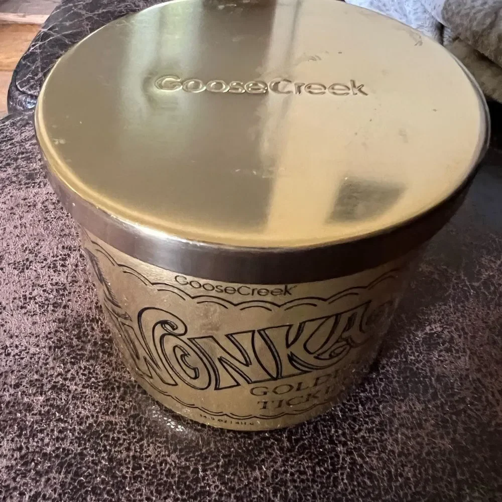 1 LEFT! Goose Creek Willy Wonka Limited Edition 3 Wick Candle Golden Ticket